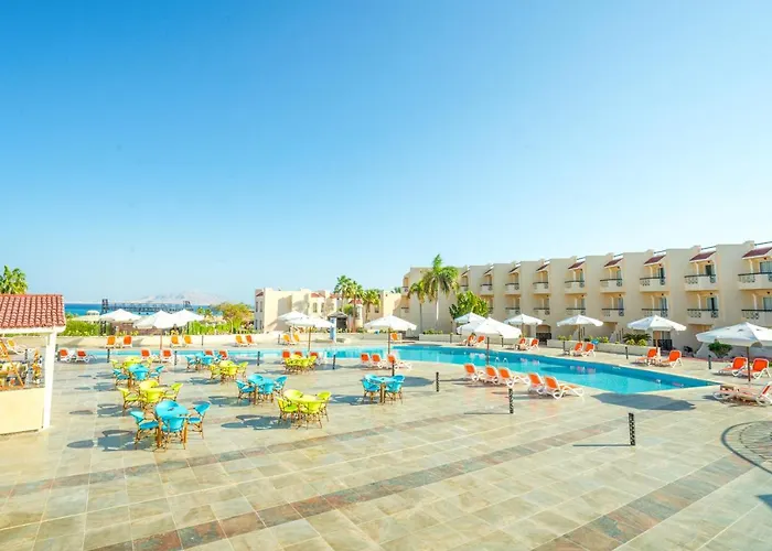 Resort Ivy Cyrene Adults Friendly 13 4*