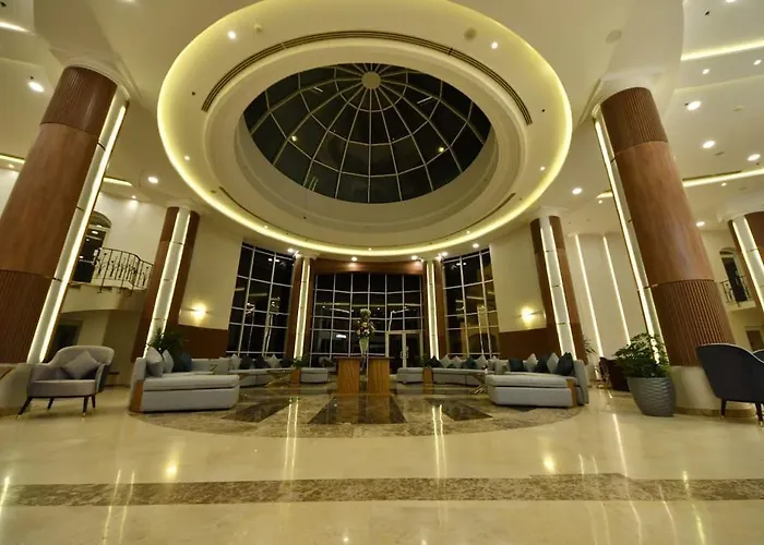Ivy Cyrene Adults Friendly 13 Resort